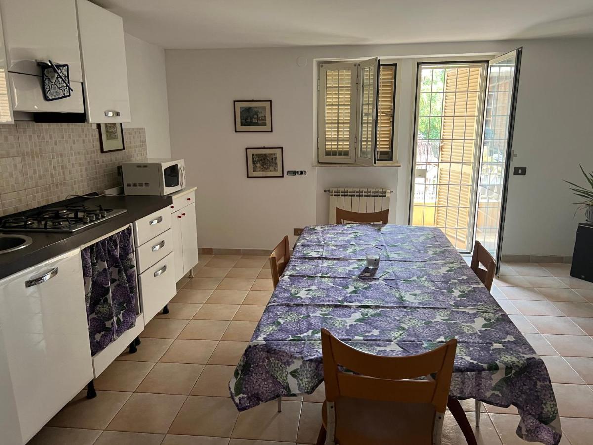 La Casa Di Vic Apartman Monterotondo  Kültér fotó